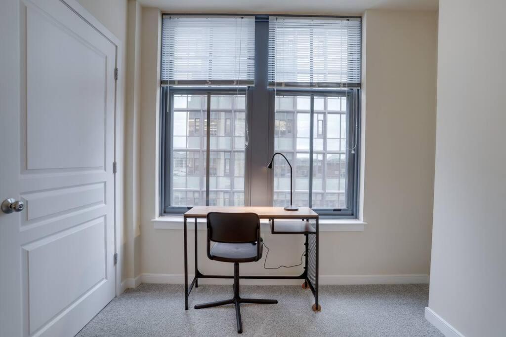 Prime Location Retreat Close To Dc And Metro Arlington Exterior photo