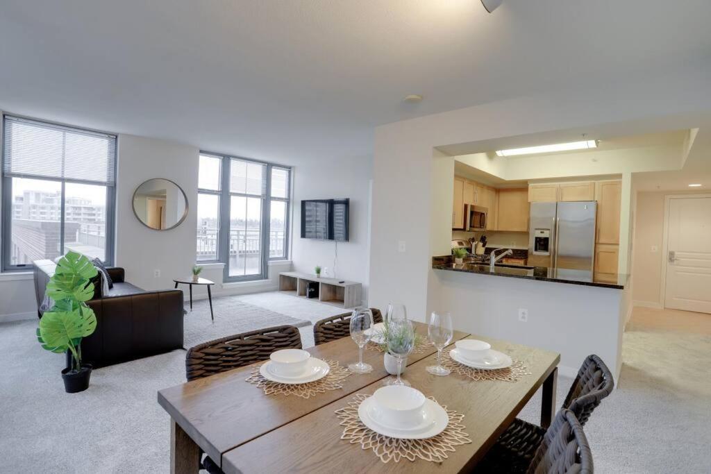 Prime Location Retreat Close To Dc And Metro Arlington Exterior photo