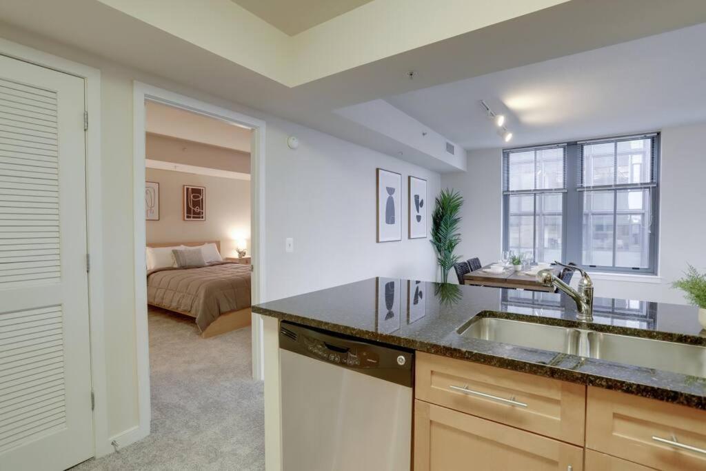 Prime Location Retreat Close To Dc And Metro Arlington Exterior photo