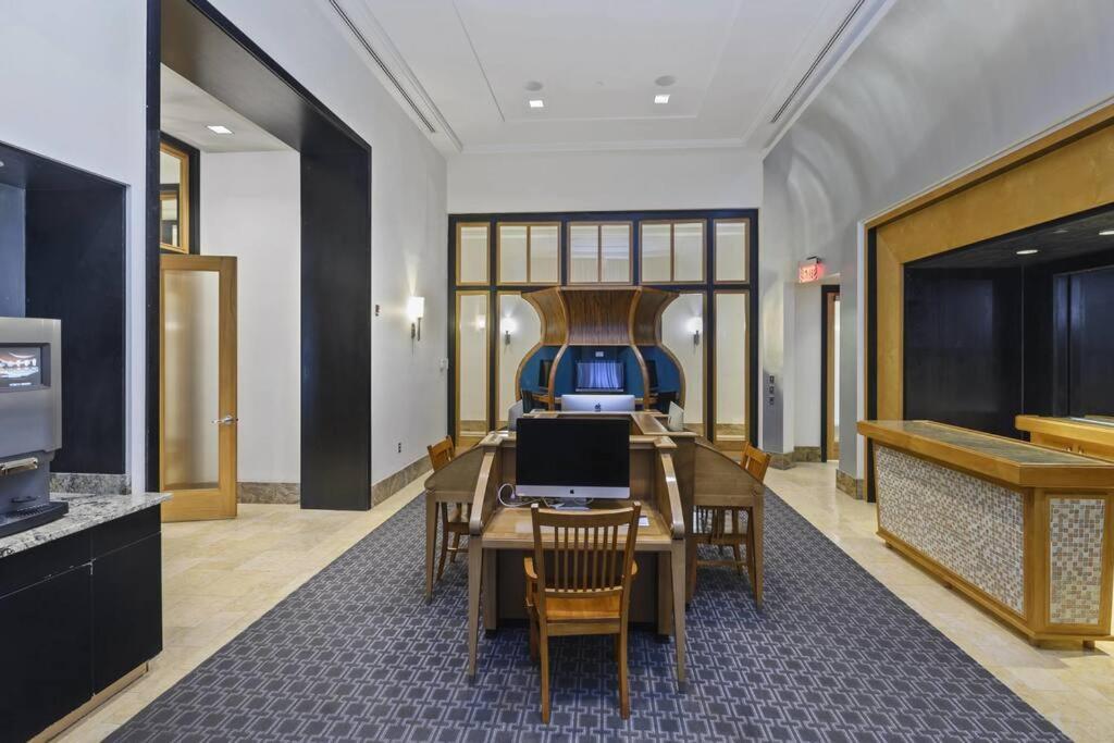 Prime Location Retreat Close To Dc And Metro Arlington Exterior photo